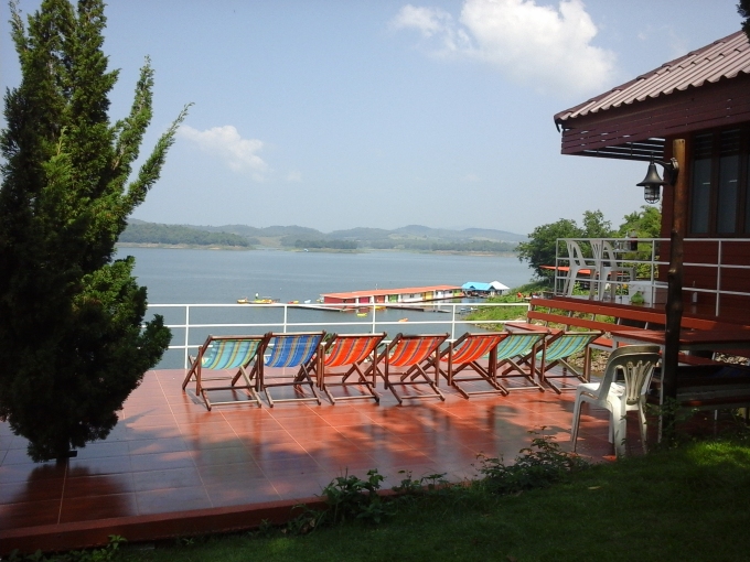 phupai lake & resort